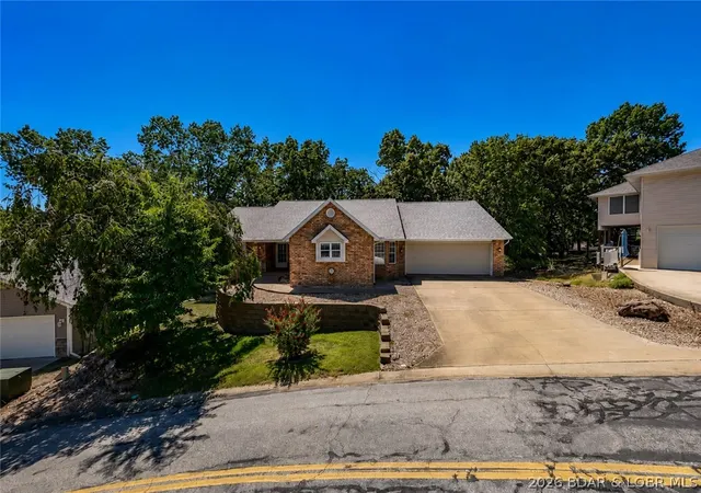 Popular Ozark Meadows Real Estate