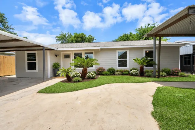Popular Inwood Terrace Sec 01 Real Estate
