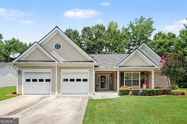 Expensive OAKS AT CHARLESTON COM Real Estate