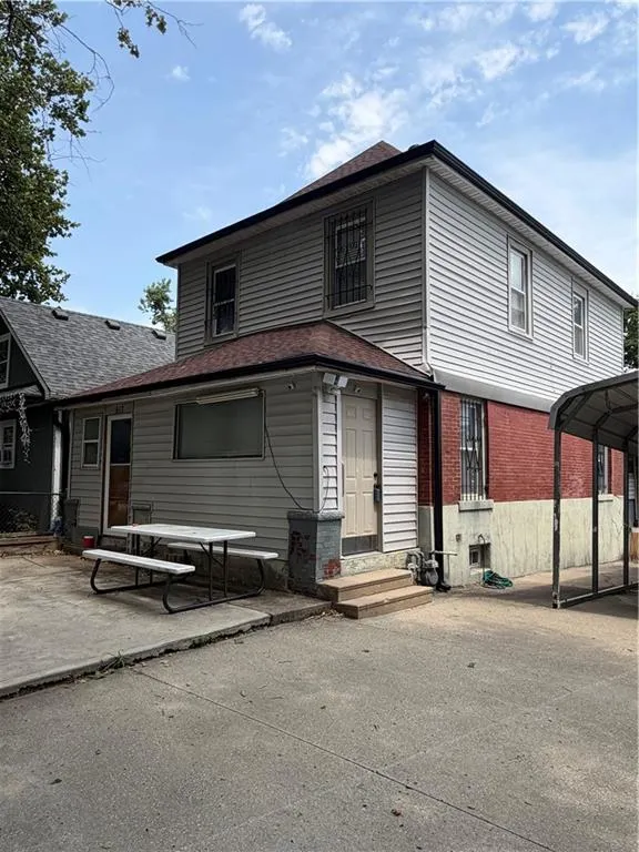 Expensive Greenview Add Real Estate