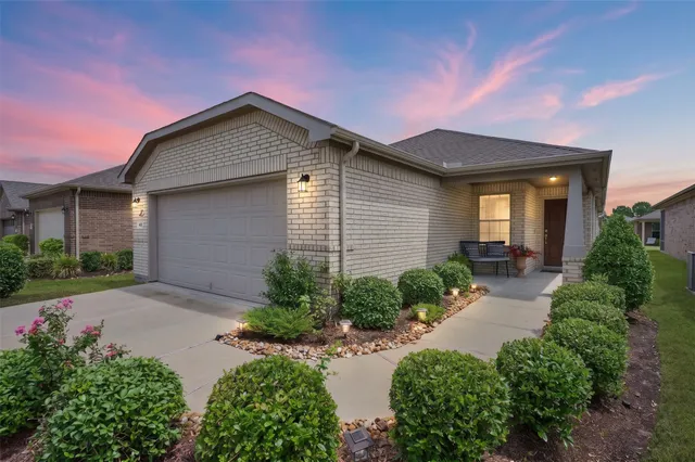 Popular Del Webb The Woodlands Real Estate