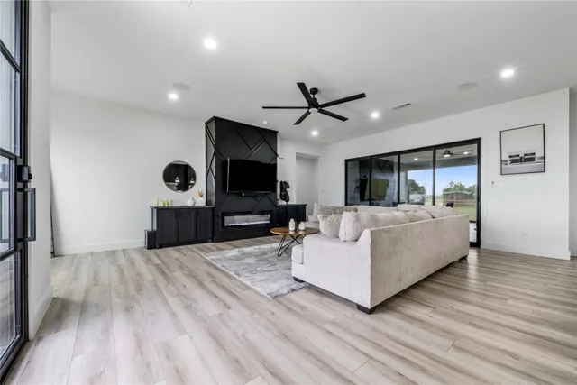 Expensive Keyes Estates Real Estate