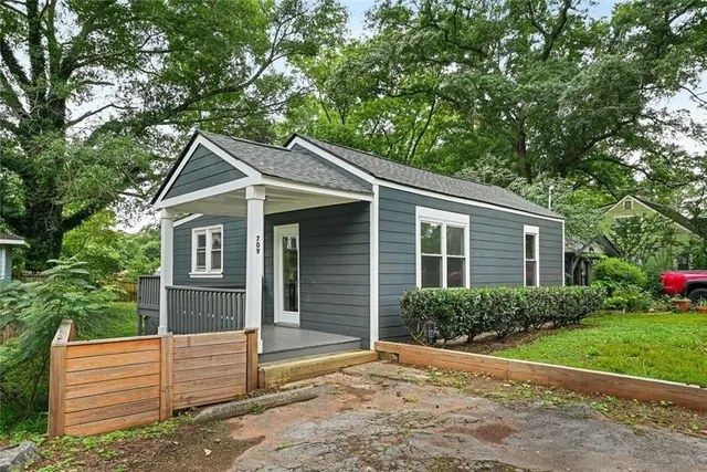 Popular Boulevard Heights Real Estate
