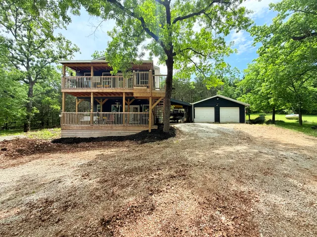 Popular Lakewood Acres Real Estate
