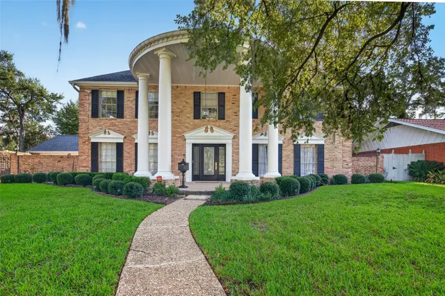 Expensive Glenbrook Valley Real Estate