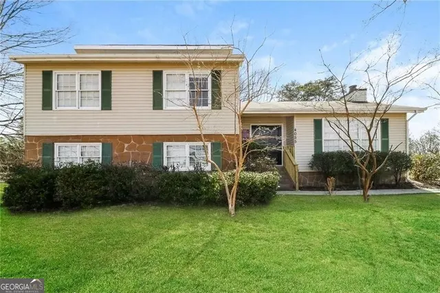 Cheap MAGNOLIA ESTATES Real Estate