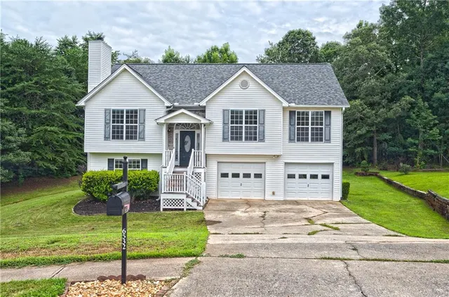 Popular Compass Pointe Real Estate