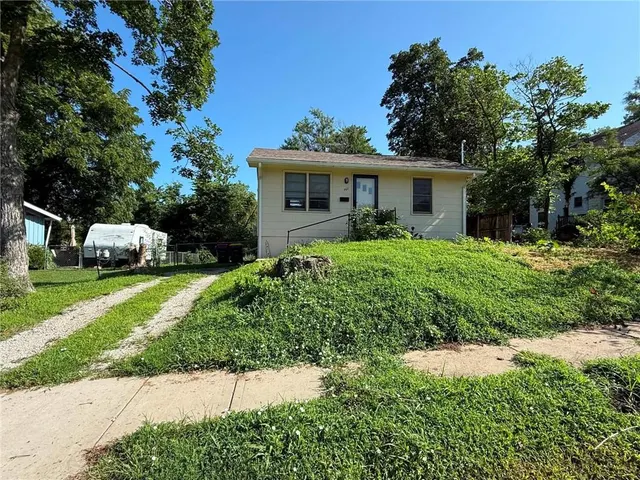 Popular Sylvan Heights Real Estate