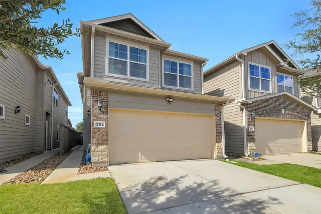 Popular South Enclave West Real Estate