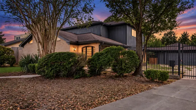 Popular Fondren Sw Northfield Sec 02 Real Estate