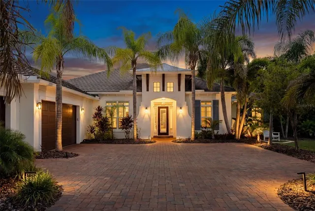 Popular WINDING RIVER Real Estate