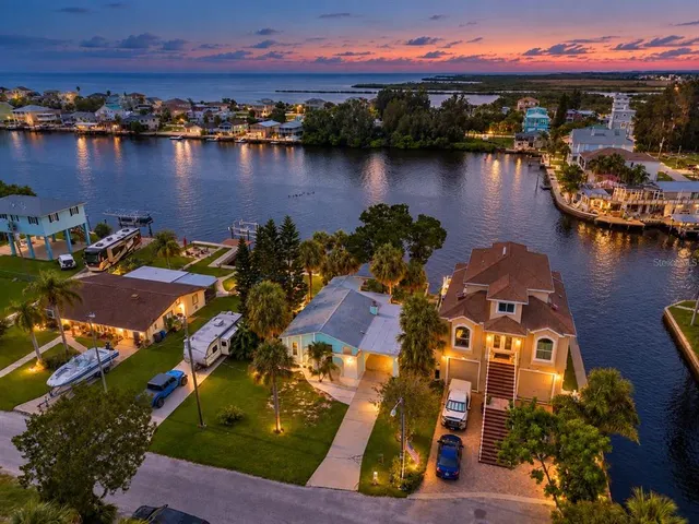 Popular PINE ISLAND ESTATES Real Estate