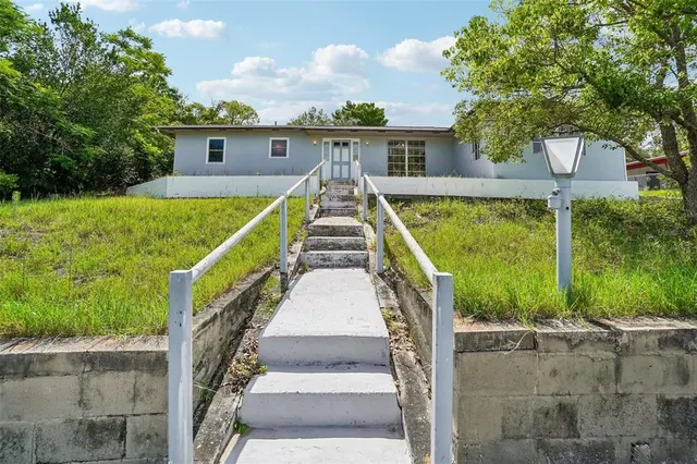 Popular SPRING HILL UNIT 2 Real Estate