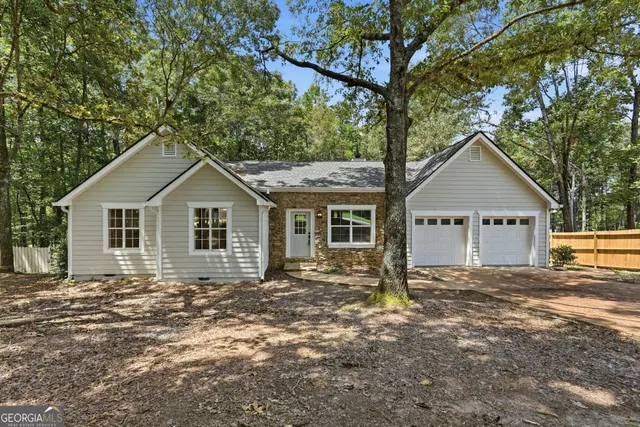 Expensive HT Pirke Estates Real Estate