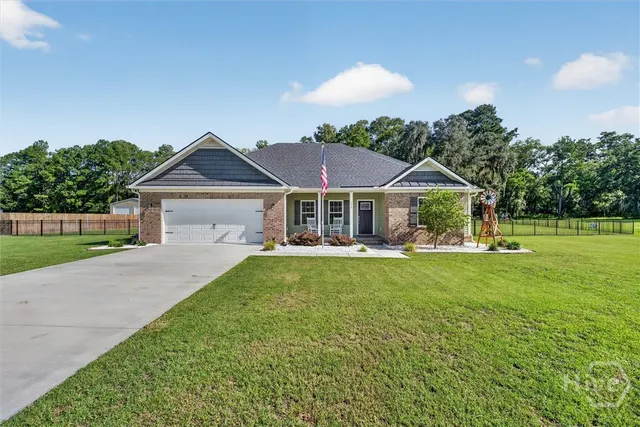 Popular Cameron Oaks Real Estate