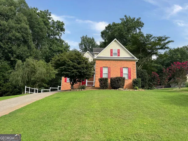 Popular Hampton Shores Real Estate