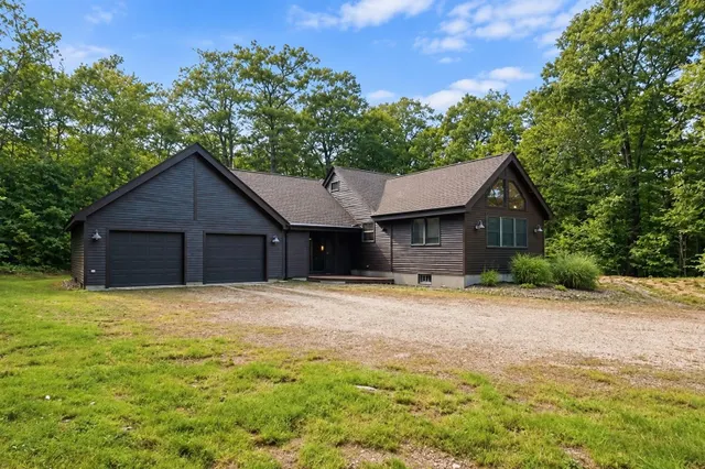 Expensive Kanasatka Lake Real Estate