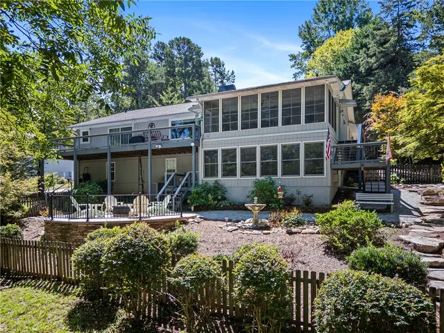 Expensive Chickasaw Point Real Estate