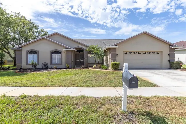 Popular THE ESTATES Real Estate
