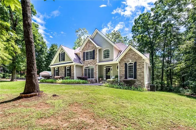 Popular Harris Plantation Real Estate