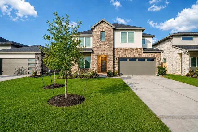 Expensive Tamarron Sec 33 Real Estate