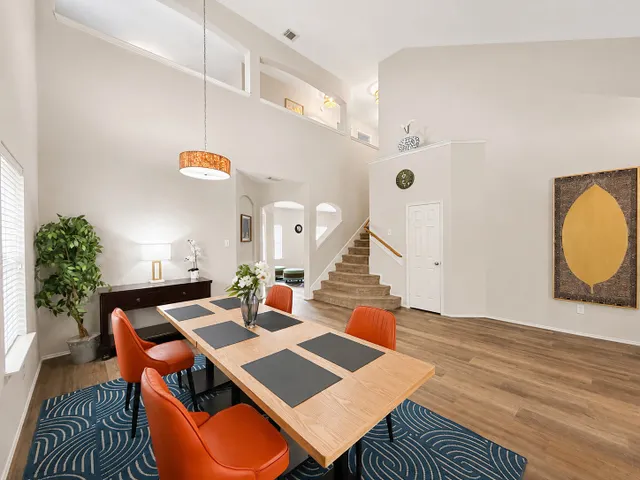 Popular Bridgewater Place Sec 01 Real Estate