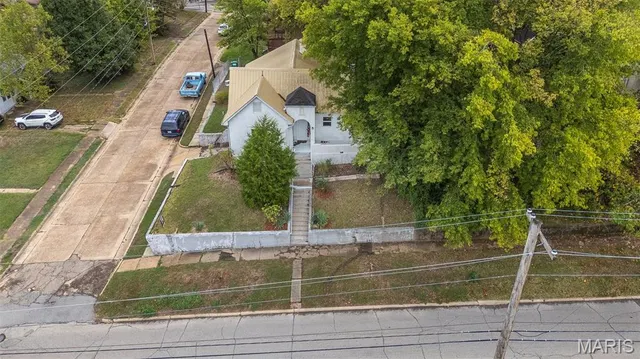 Popular Davidsons Add Real Estate