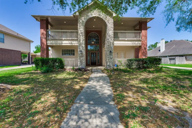 Popular Woodbridge Fbc Sec 3 Real Estate