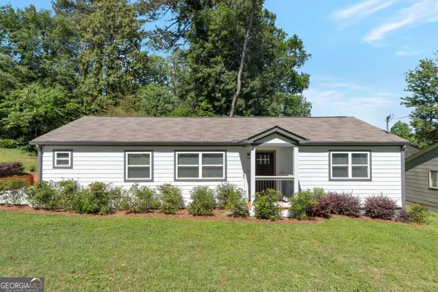Expensive Guilford Village Real Estate