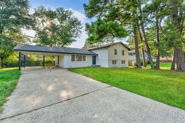 Popular Quail Valley Real Estate