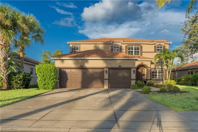 Popular CORAL LAKES Real Estate