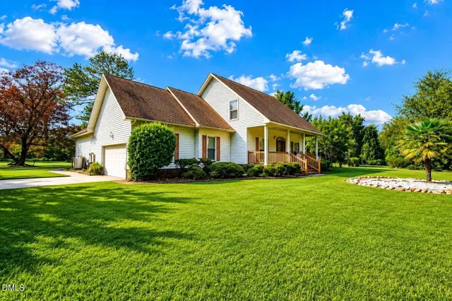 Popular Carrie Woods Real Estate