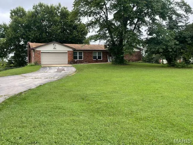 Popular Country Aire Acres Real Estate