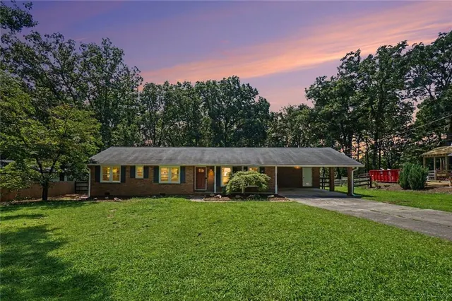 Popular BARBARA ESTATES Real Estate