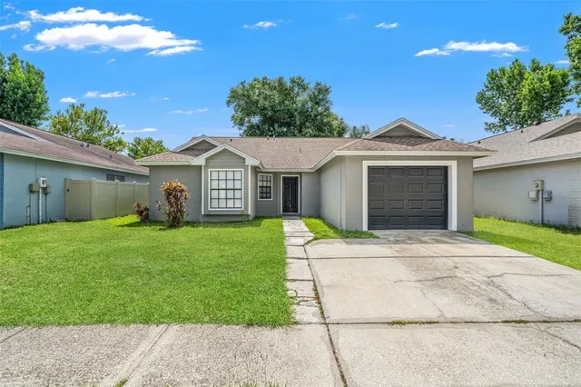 Cheap HAMPTON PARK Real Estate