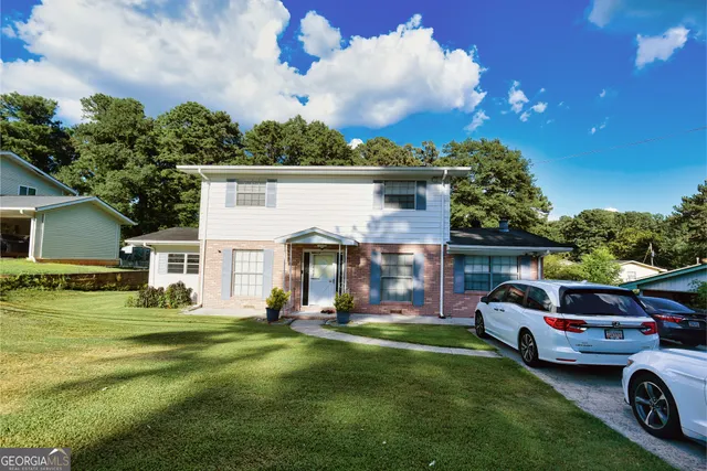 Expensive Lake Harbin Road Real Estate