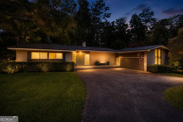 Popular Jenkins Woods Real Estate