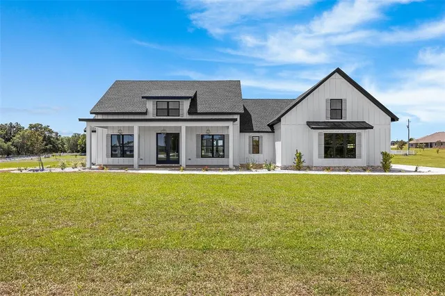 Popular COUNTRY LAKE IN WOODBOROUGH PHASE I Real Estate