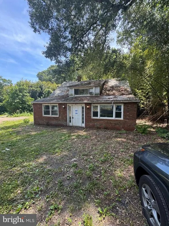 Cheap Tracys Landing Real Estate