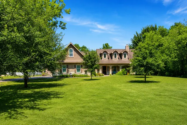 Popular Manvel Meadows Real Estate