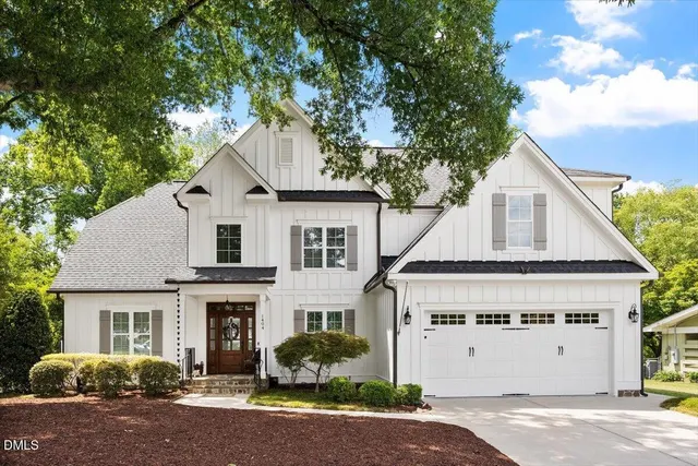 Popular Fairfax Hills Real Estate