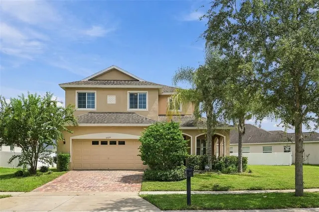 Popular GREATER LAKES PH 2 Real Estate