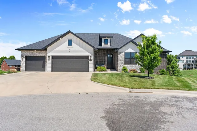 Popular Lions Gate Real Estate