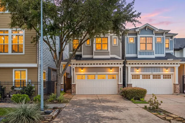 Popular ALEXANDER STREET PLACE Real Estate