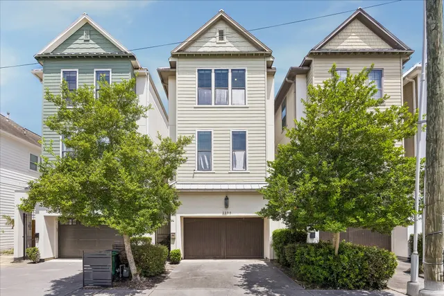 Popular Hudson Terrece Sec 02 Real Estate