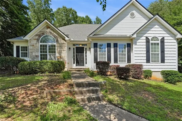 Popular Smithwick Crossing Real Estate