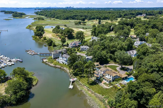 Popular Hix Park Real Estate
