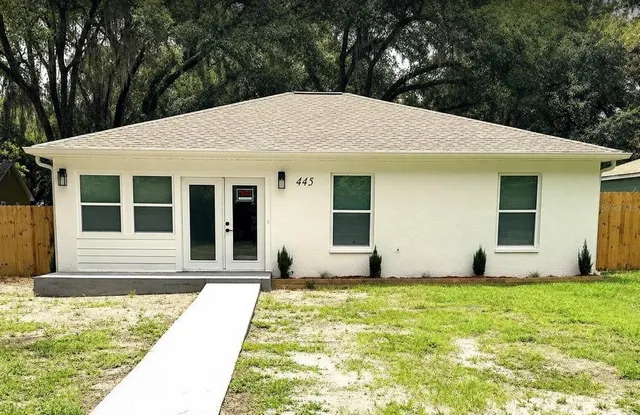 Popular JOHNSONS Real Estate