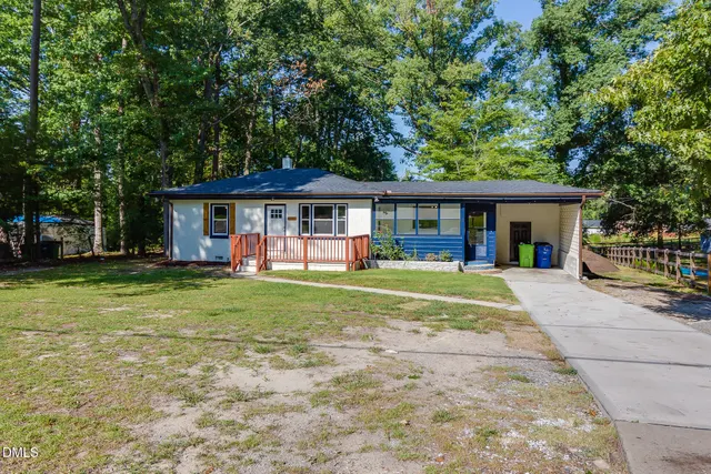 Popular Rosemont Gardens Real Estate
