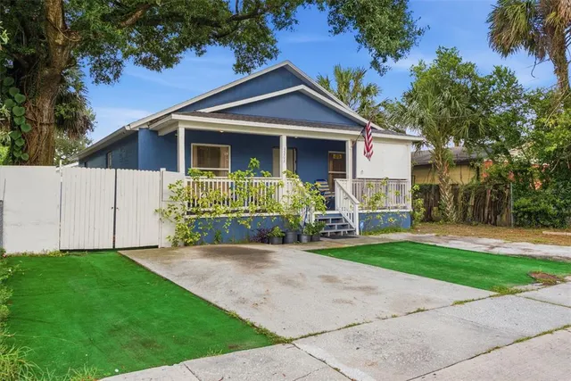 Popular OAK HEIGHTS Real Estate